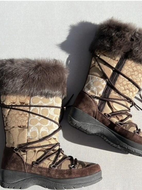 Coach Shoes - Coach Laurilyn Brown Winter Boots Size 7